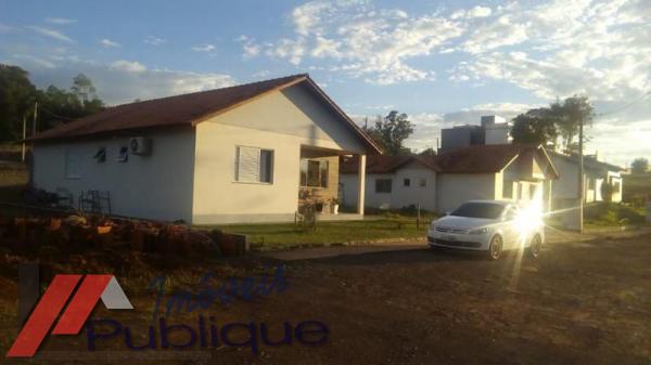 CASA A VENDA NA FAGUENSE