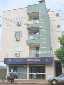 APARTAMENTO MAURICIO CARDOSO