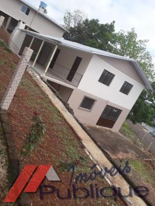 CASA DE ALVENARIA NO BAIRRO SANTO ANTONIO